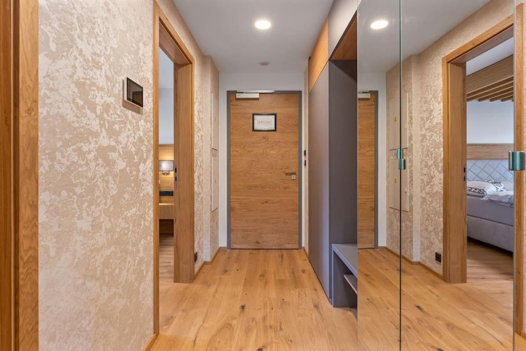 Residence Koubek - Utulny Apartman S Vyhledem A Parkovanim Шпиндлерув-Млин Экстерьер фото