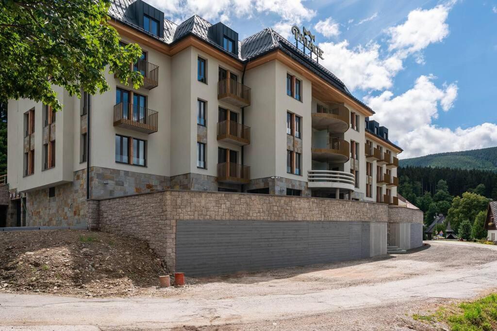 Residence Koubek - Utulny Apartman S Vyhledem A Parkovanim Шпиндлерув-Млин Экстерьер фото